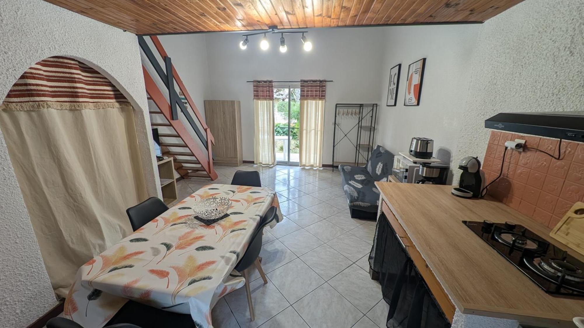 Gite La Capelle Roquefort Des Corbieres Sigean Narbonne Aude Oda fotoğraf