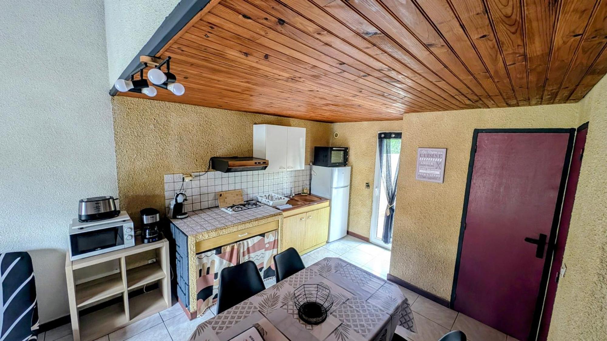 Gite La Capelle Roquefort Des Corbieres Sigean Narbonne Aude Oda fotoğraf
